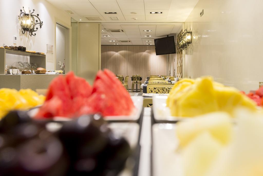 Hotel Fruela Овьедо Экстерьер фото
